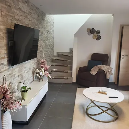 Neunkirchen-daun Apartment Daun