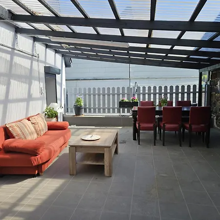 Neunkirchen-daun Apartment
